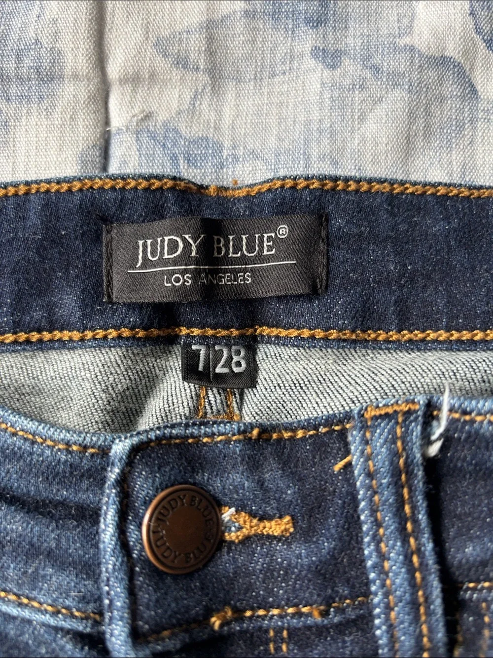 Judy Blue Indigo Skinny Jeans with Subtle Whiskering - Picture 2 of 9